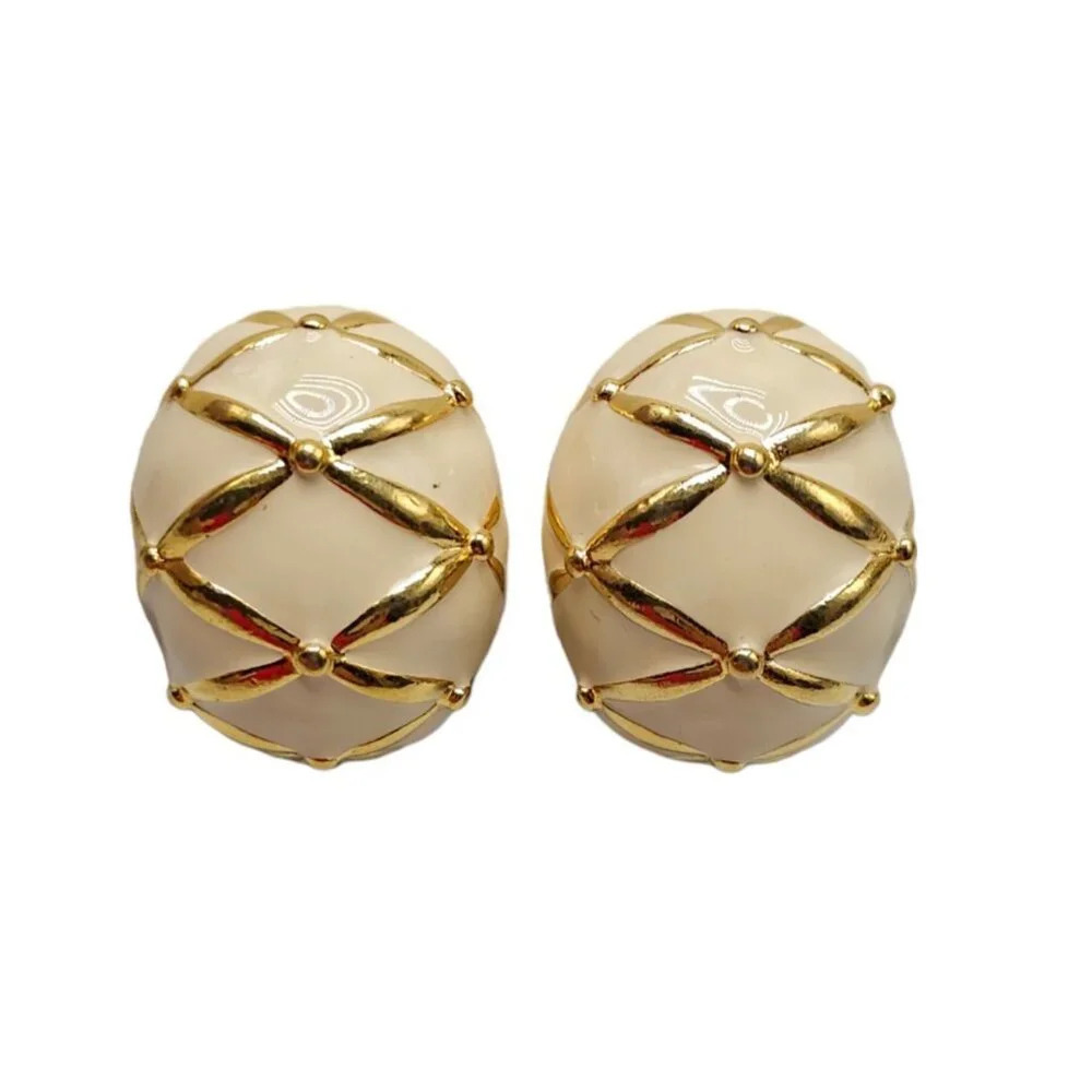 Joan Rivers Oval Shaped Cream Enamel Earrings Clip on Gold Tone Vintage